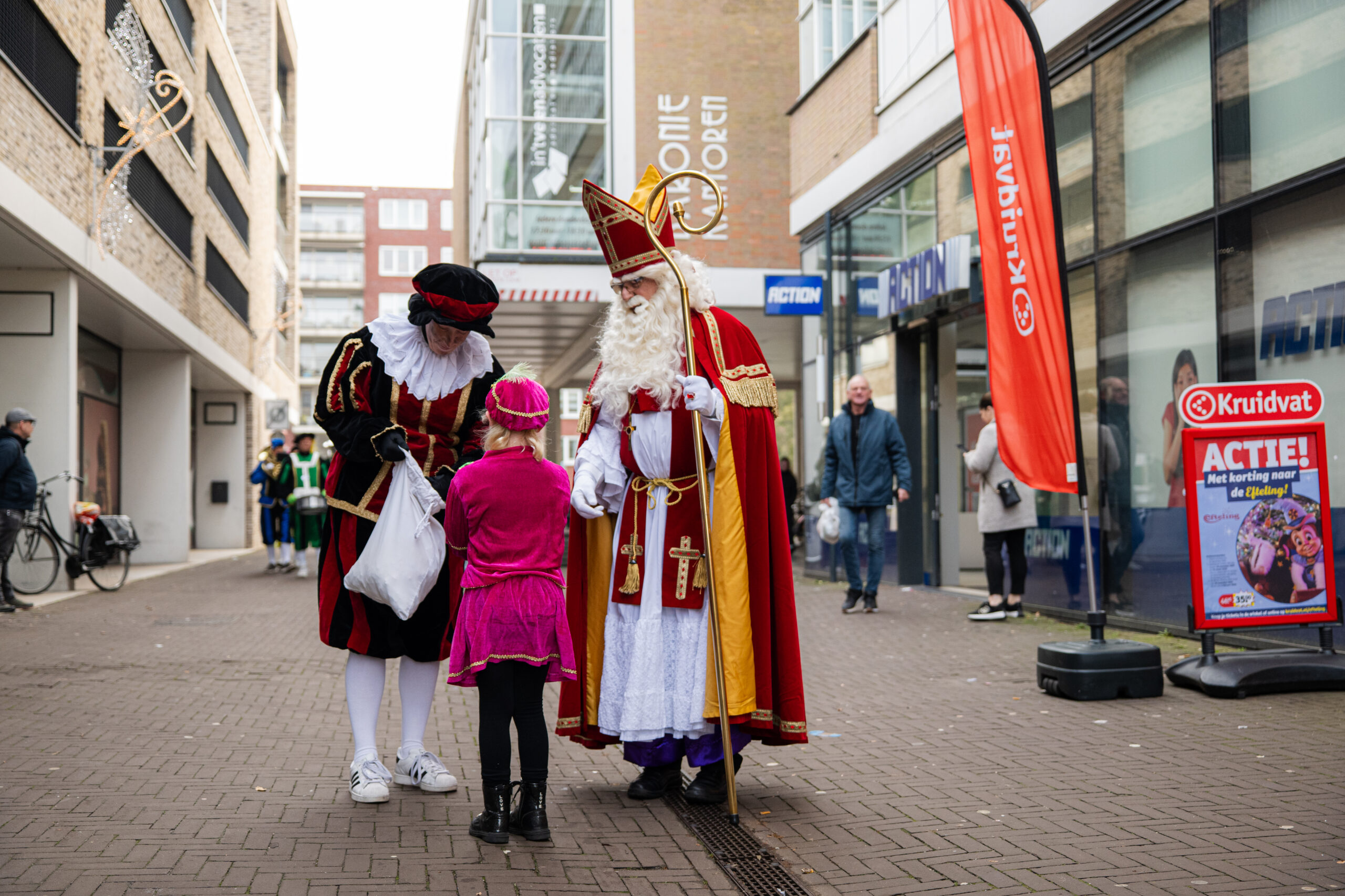 Sinterklaas op bezoek bij Winkelcentrum de Baronie